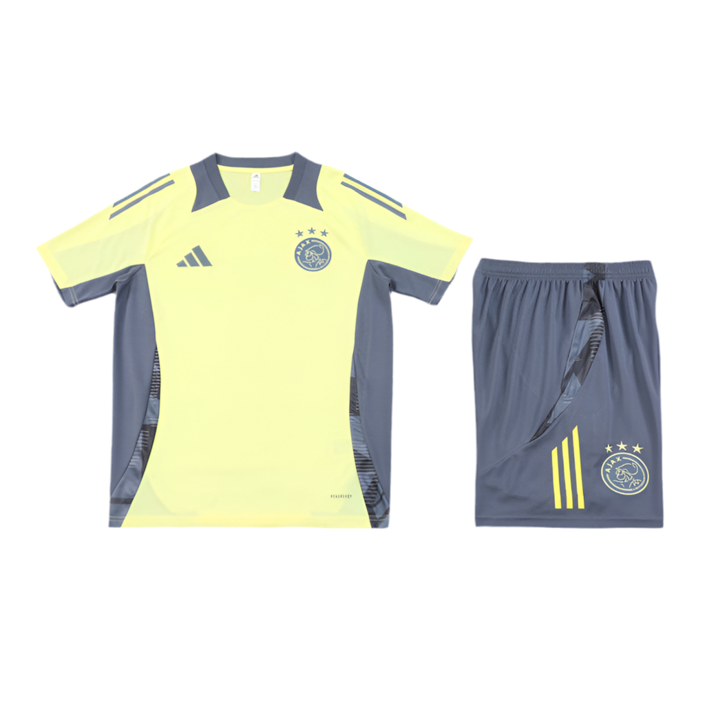 Ensemble d’entraînement Ajax 24/25