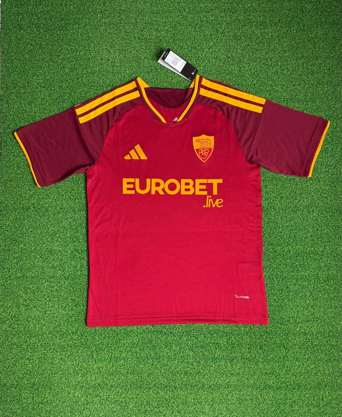 Maillot domicile de l'AS Roma 26-27