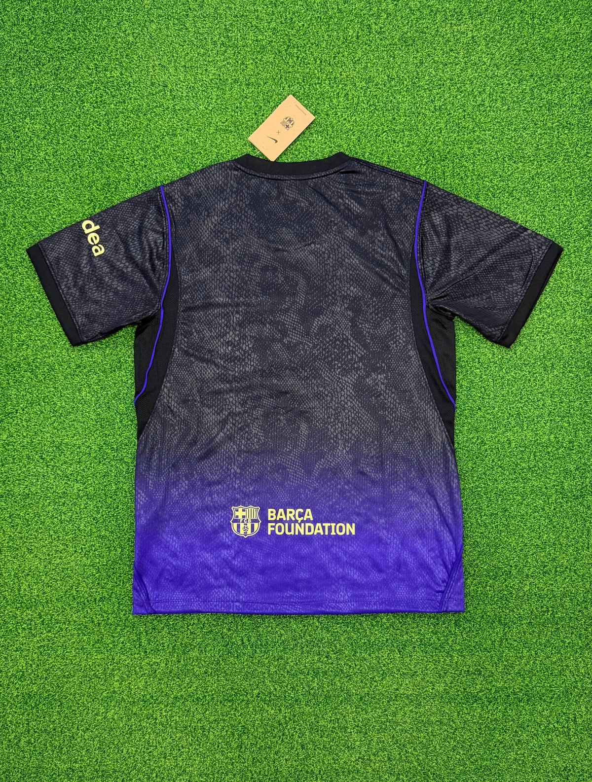 Maillot extérieur du FC Barcelone 26-27