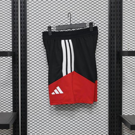 Short d'entraînement Allemagne 26-27 Noir et Rouge - côté gauche