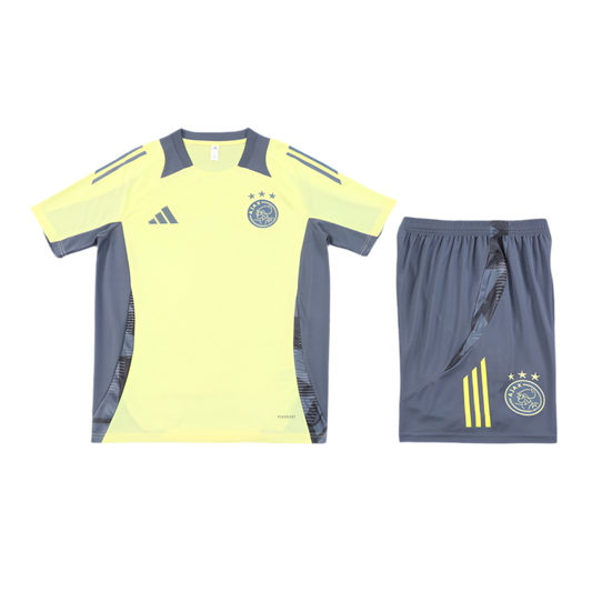 Ensemble d’entraînement Ajax 24/25