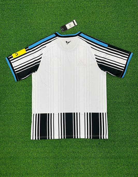 Maillot domicile Newcastle United 26-27